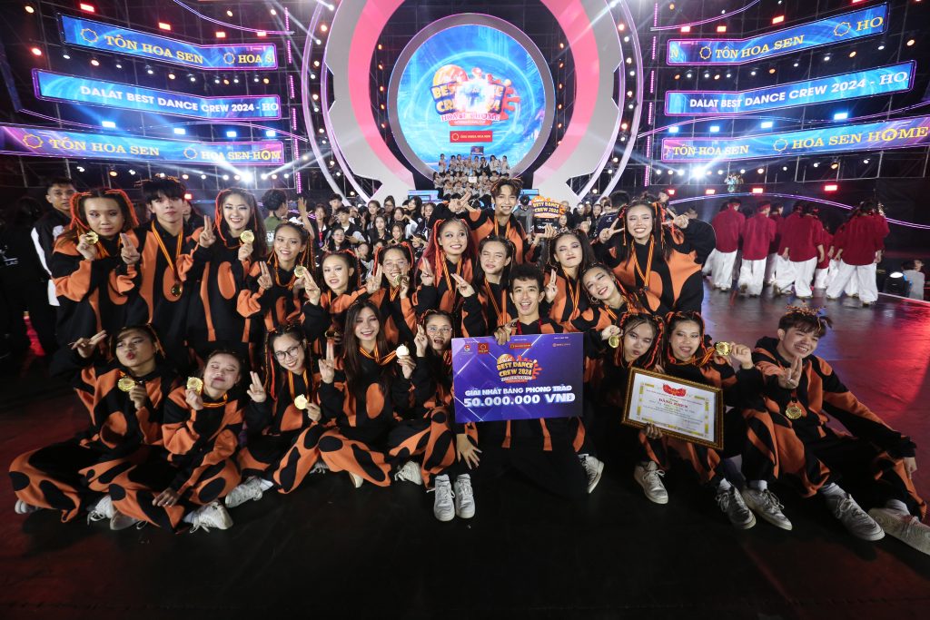 “Dalat Best Dance Crew – Hoa Sen Home International Cup” hứa hẹn mang tới một sân chơi bùng nổ đầy sức trẻ và đầy tính sáng tạo.