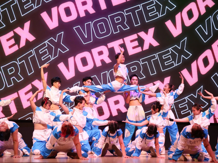 Đồng hạng ba – VORTEX DANCE CREW – Trường Đại học Kinh tế – Tài chính TP.HCM (UEF)