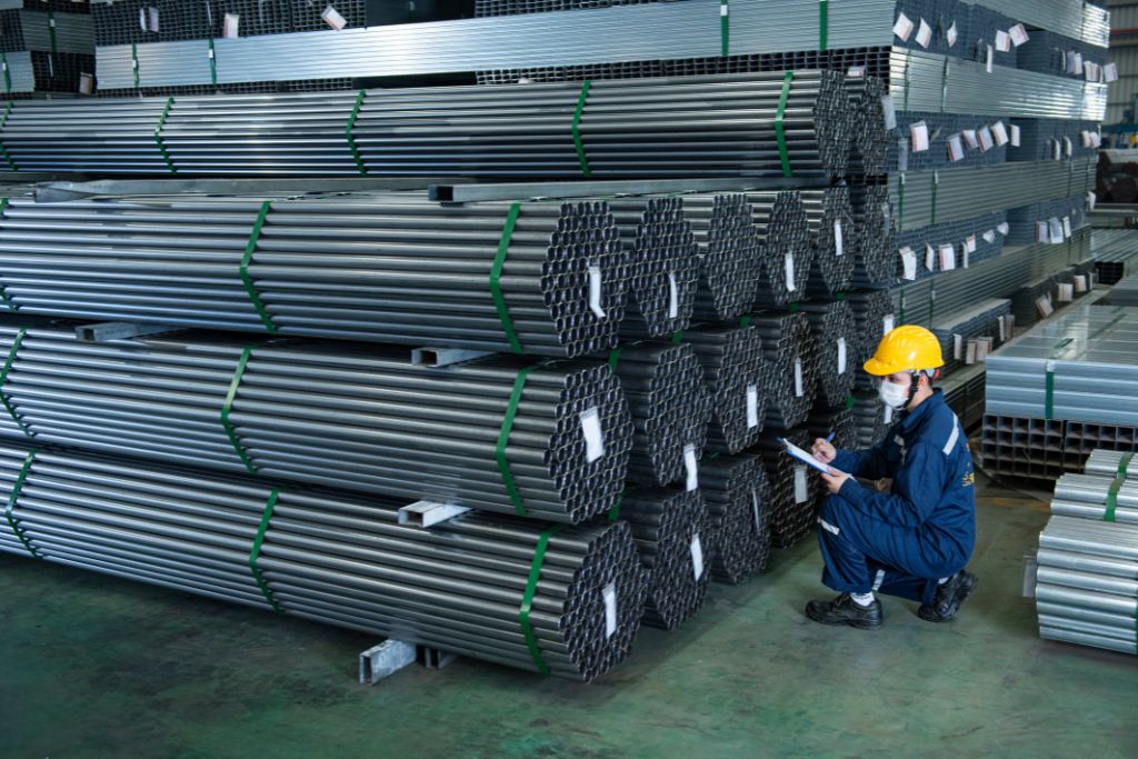 Ống thép Đen thường dùng cho kết cấu khung, giàn giáo, hệ thống không tiếp xúc nước.
