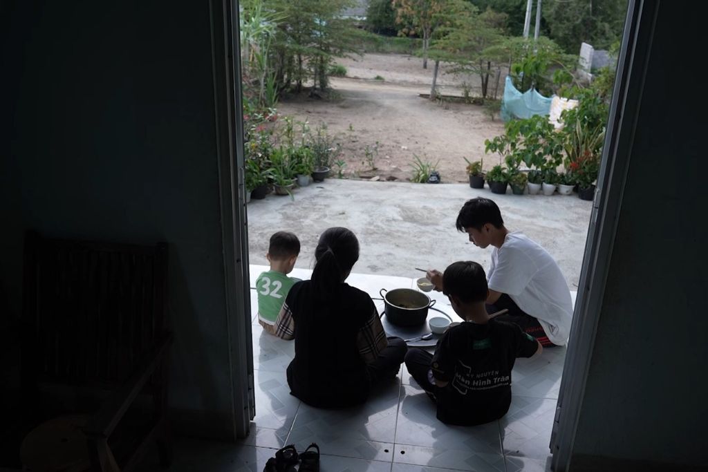 Những gia đình thiếu vắng hình bóng người trụ cột